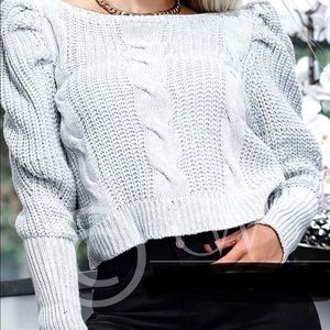 Knitted puffed sleeve cropped sweater
